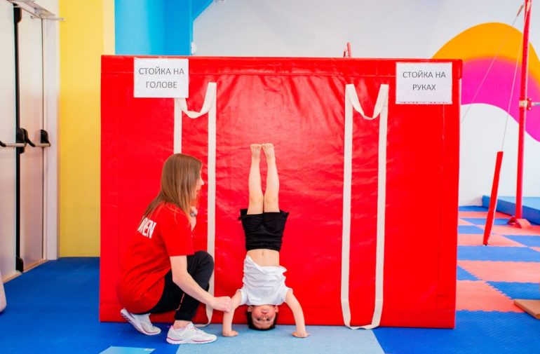Что нужно знать родителям, прежде чем отдать ребенка в школу спортивной гимнастики