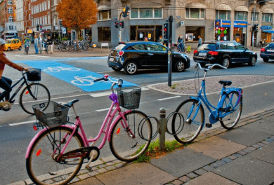 Велосипед в городе – учим правила